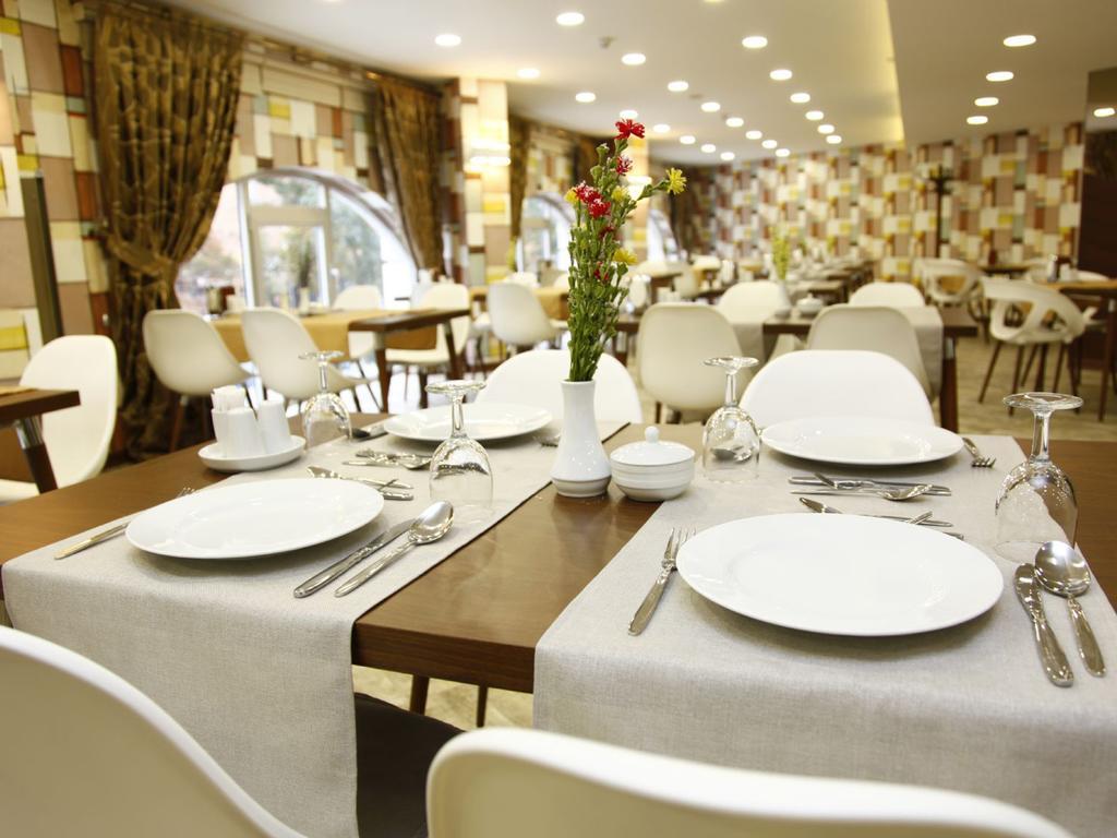 Feyzan Hotel Corum Esterno foto